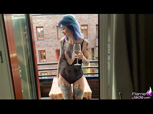 ❤️ Sjajna djevojka siše s gutljajem i strastveno jebe pod otvorenim nebom ❤️❌ Porno video u pornografiji hr.assay-define-smartlink.ru
